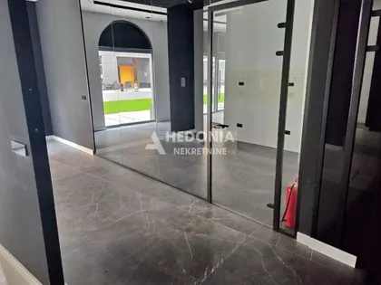 Omladinskih brigada | 4zida.rs