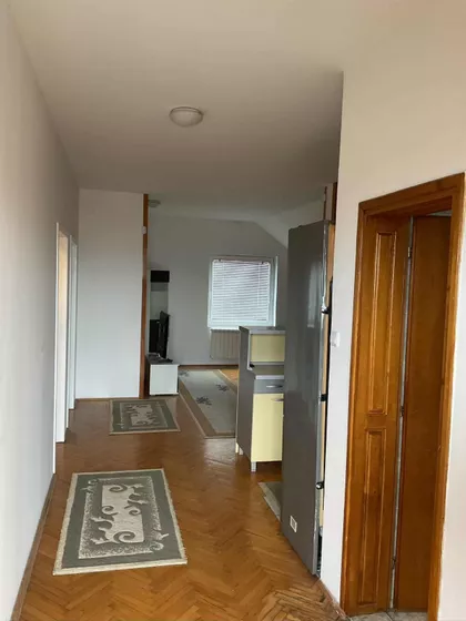 Vladimira Mitrovića 7 | 4zida.rs