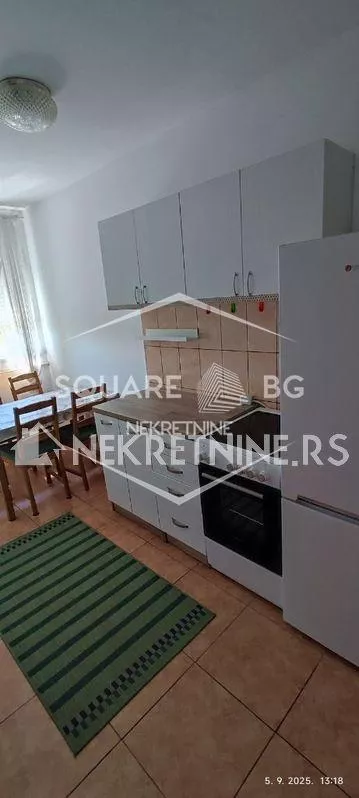 Pariske komune | 4zida.rs