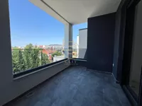 Šestosoban stan | 4zida
