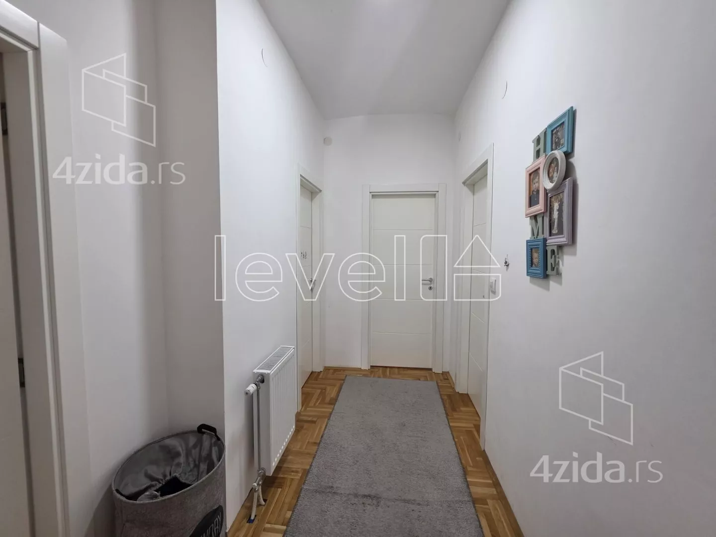 Četvoroiposoban stan | 4zida