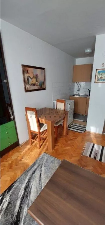 Vizantijski bulevar | 4zida.rs