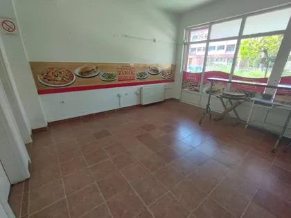 Žarka Zrenjanina 10 | 4zida.rs