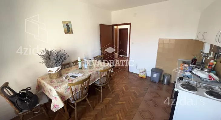 4-etažna kuća | 4zida