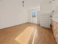 Tesla, Gradske lokacije, Pančevo | 4zida.rs | 4zida.rs