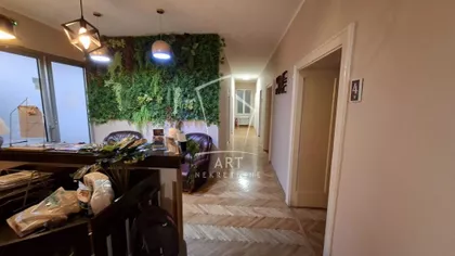 Dečanska | 4zida.rs