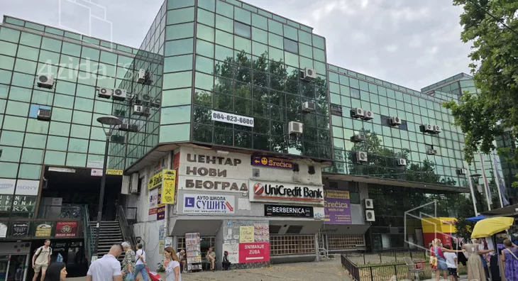 Poslovni prostor | 4zida