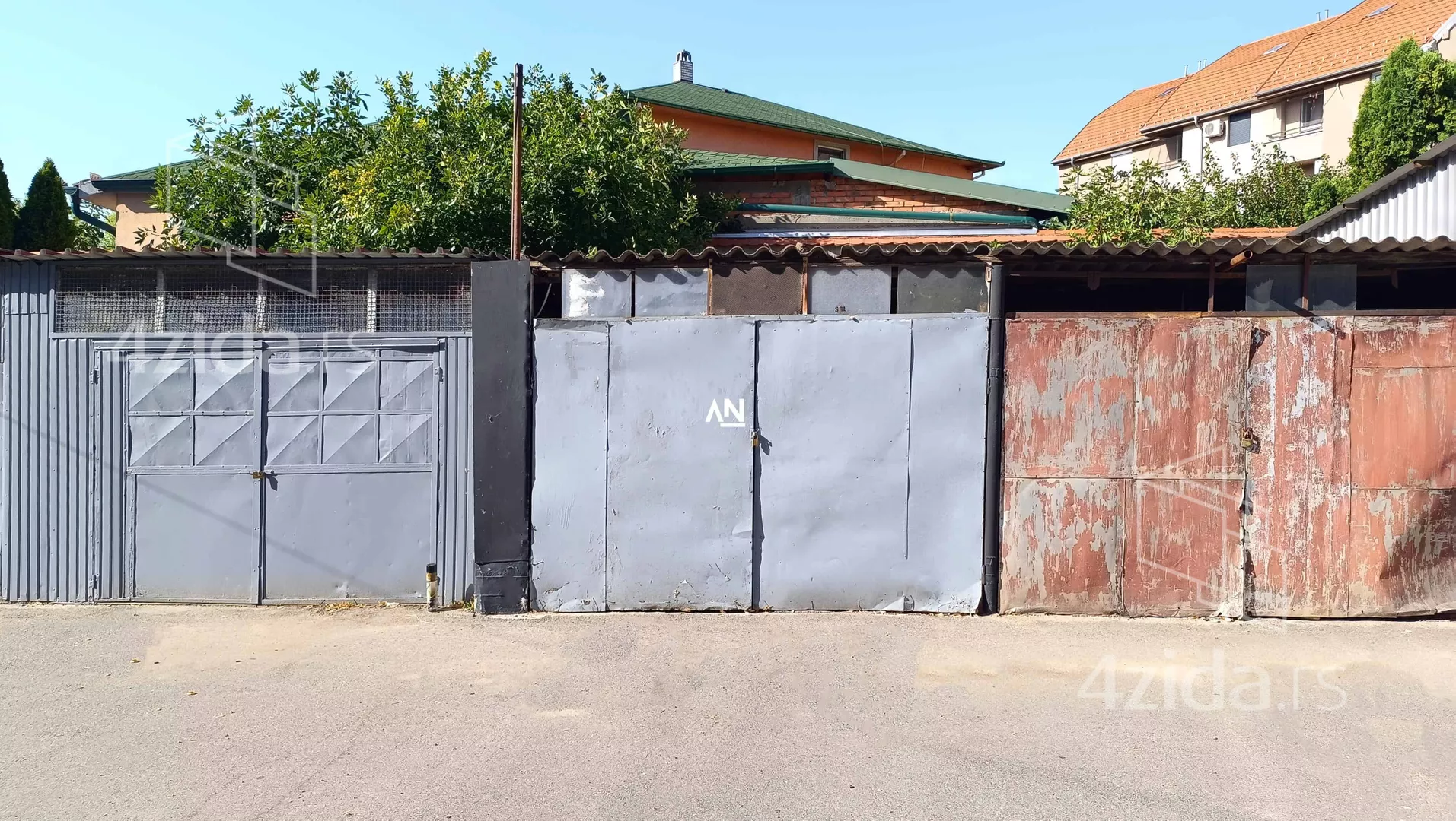 Jednoiposoban stan | 4zida