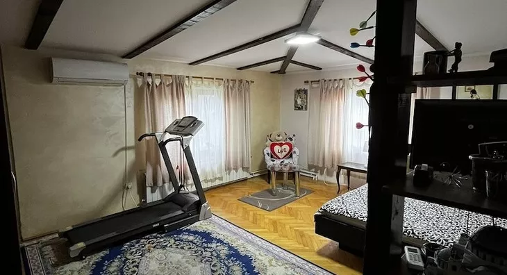 Šestosoban stan | 4zida