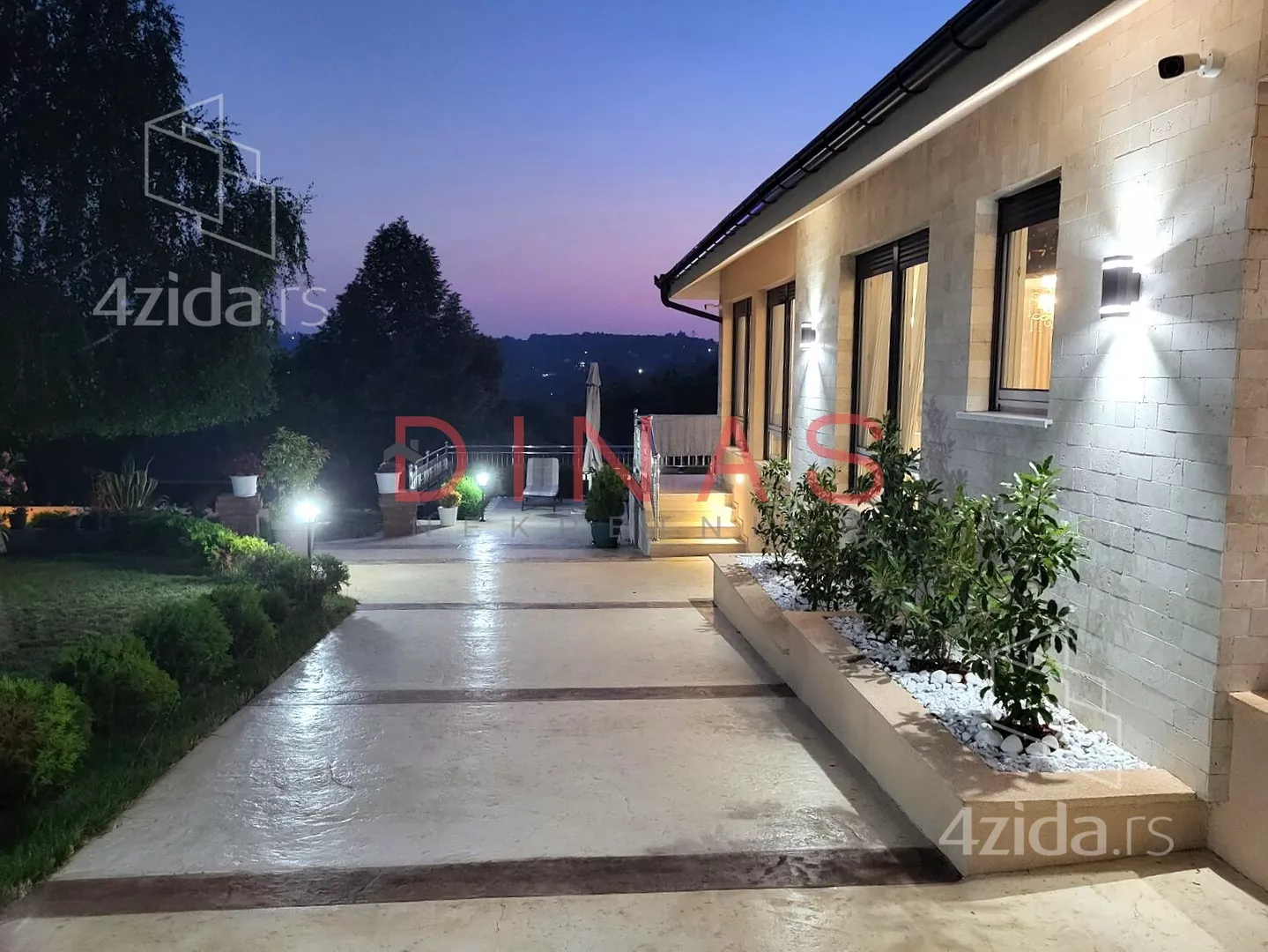 Kuća | 4zida