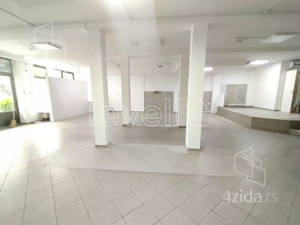 Lokal | 4zida