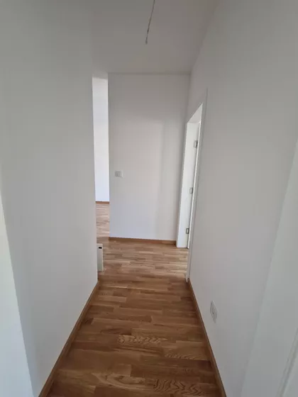 Miloša Obrenovića 25 | 4zida.rs