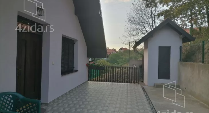 2-etažna kuća | 4zida