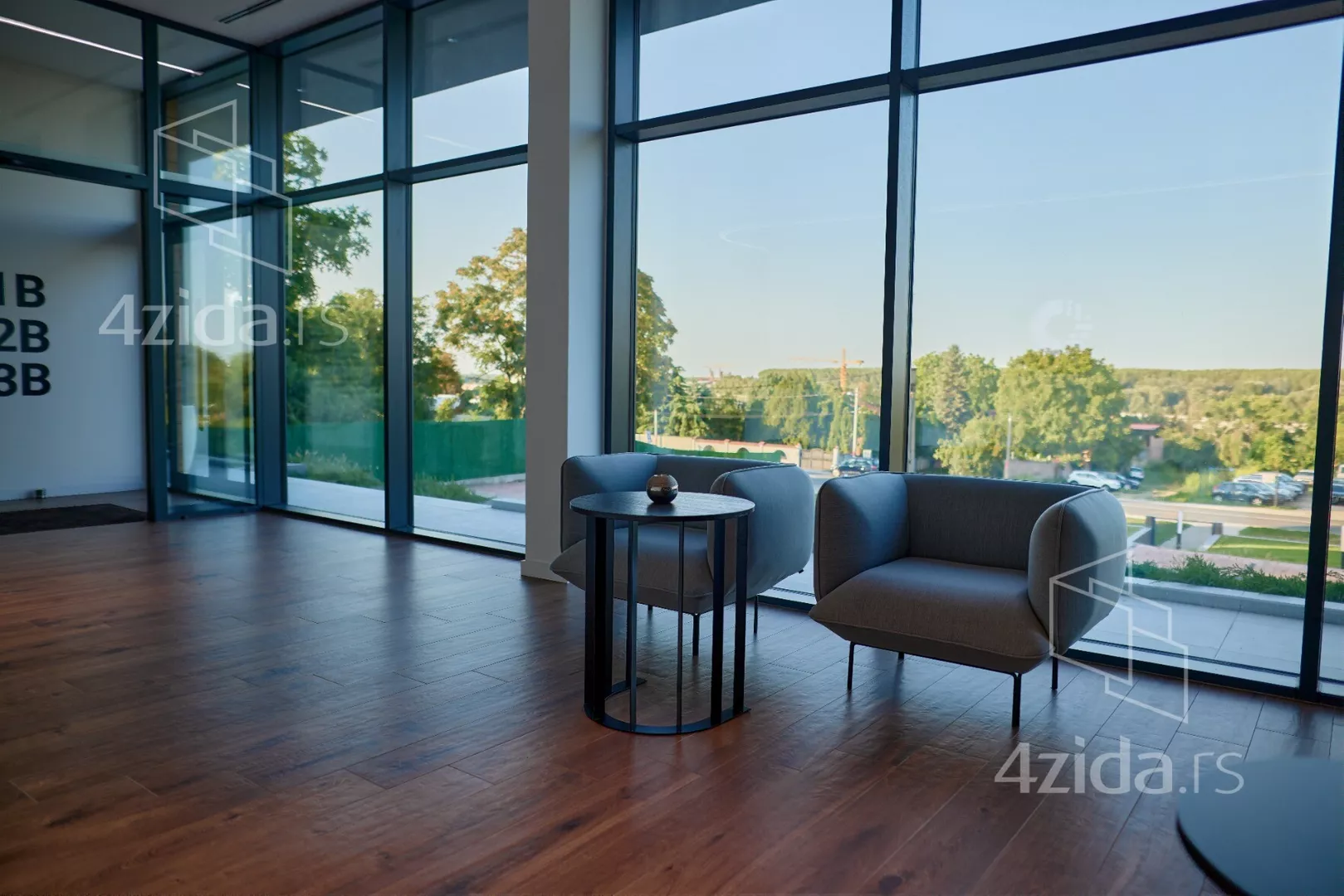 Poslovni prostor | 4zida