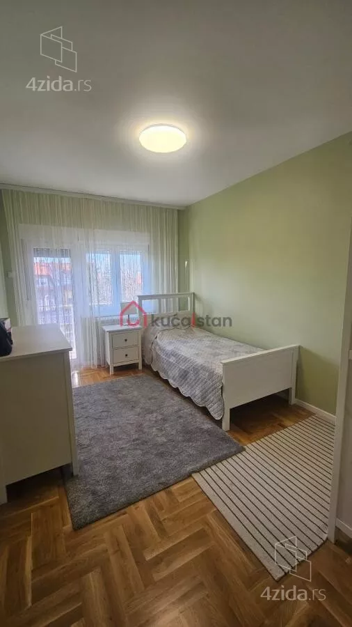 Osmosoban stan | 4zida