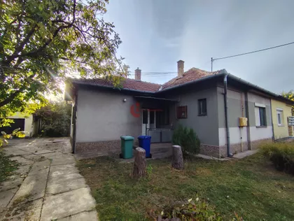 Kertvaroš | 4zida.rs