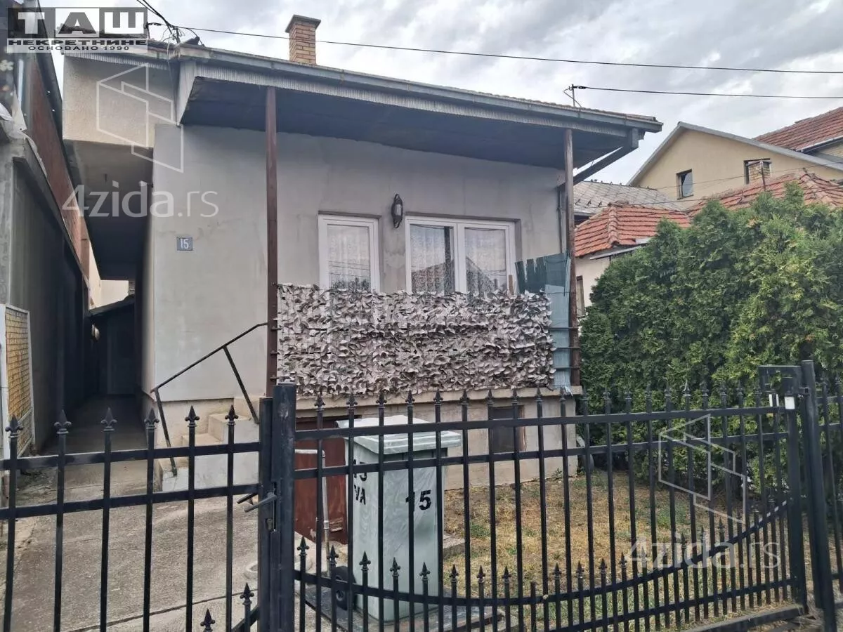 Kuća | 4zida