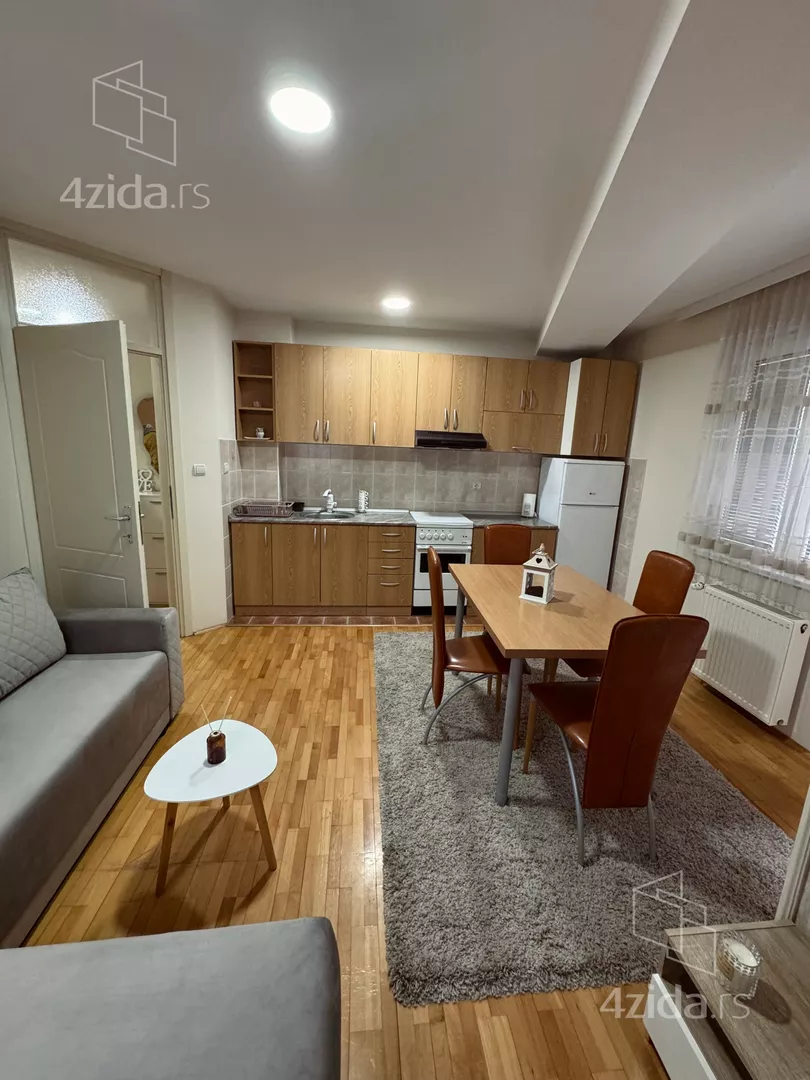 Jednosoban stan | 4zida