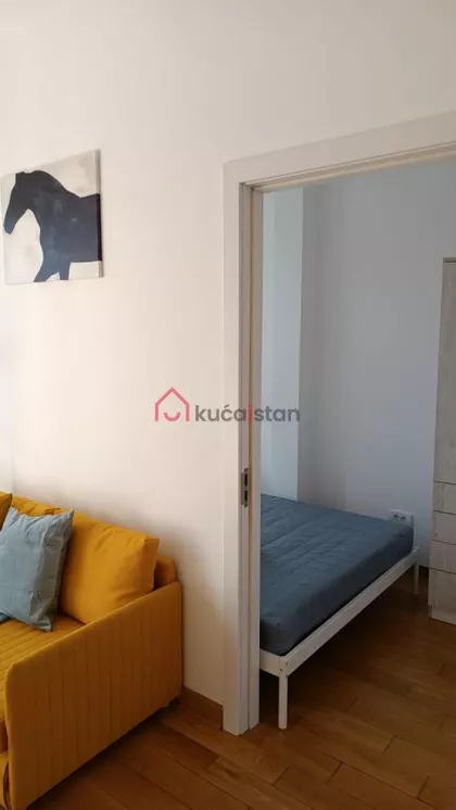 Pregrevica | 4zida.rs