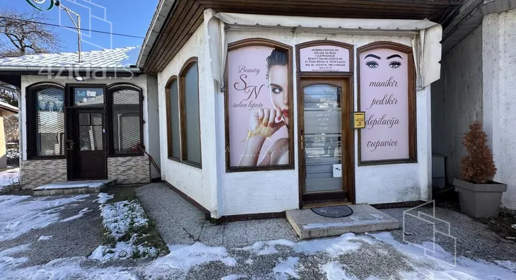 Poslovni prostor | 4zida