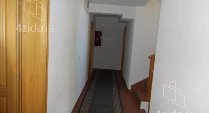 Ugostiteljski objekat | 4zida