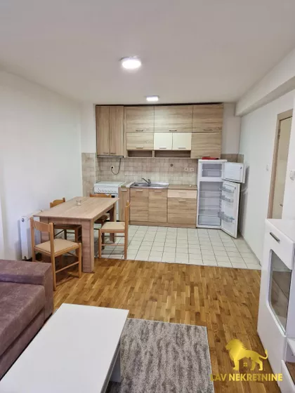 NOVOSADSKOG SAJMA | 4zida.rs