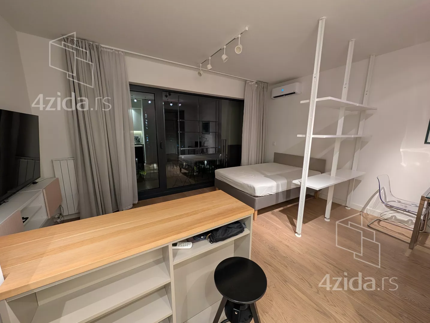 Garsonjera | 4zida