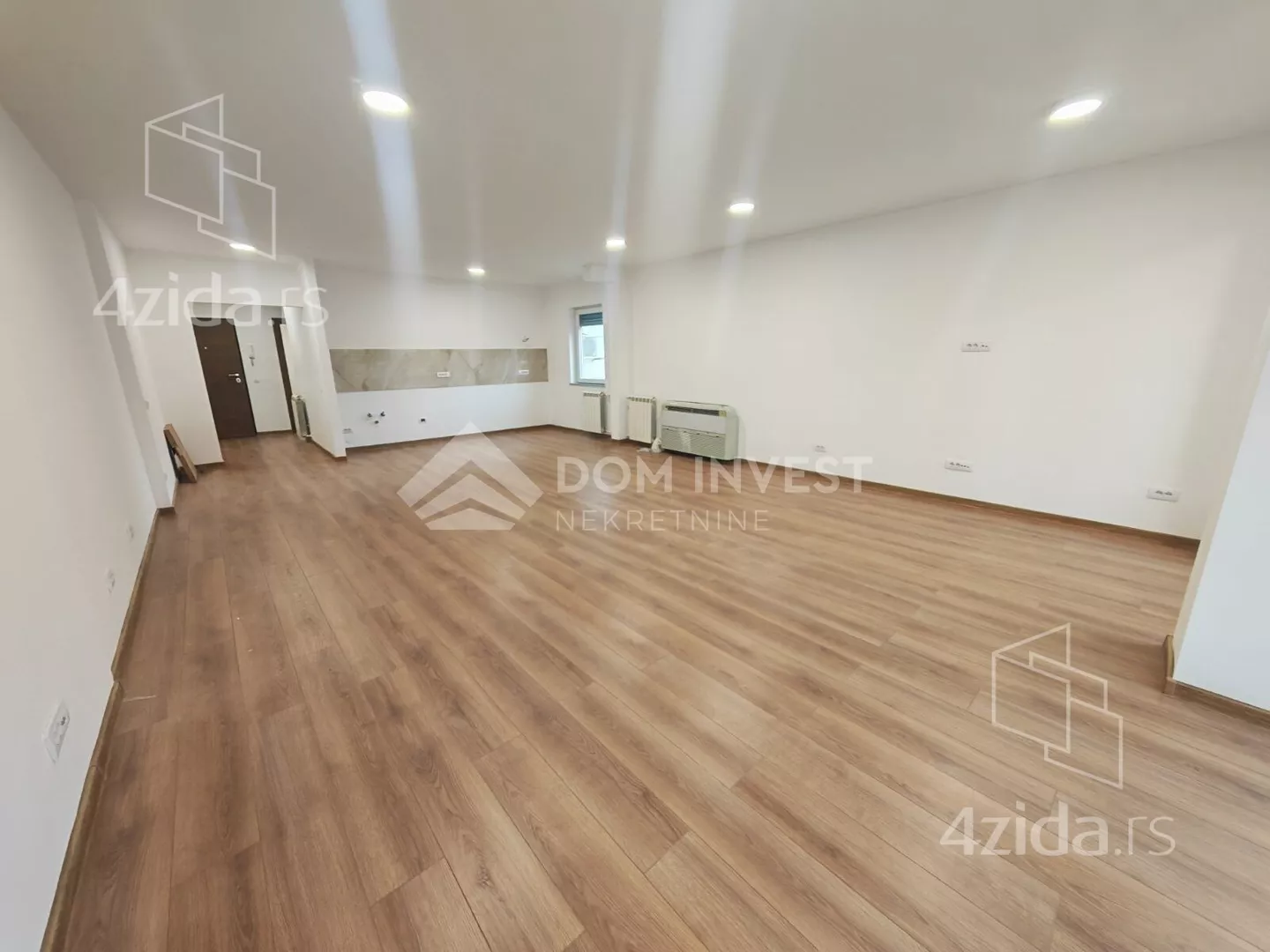 Petosoban stan | 4zida