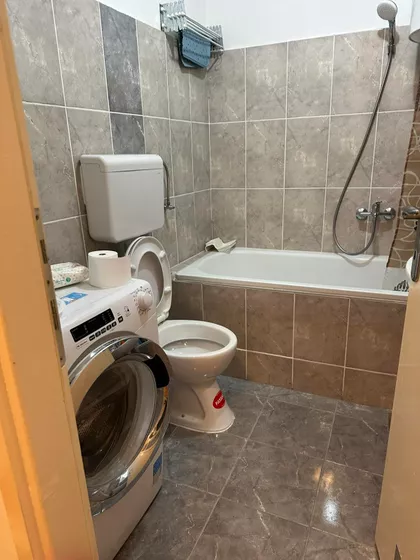 Partizanske Avijacije 46 | 4zida.rs