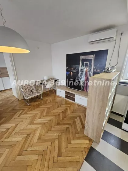 Stari Grad | 4zida.rs