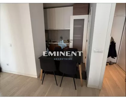 Omladinskih brigada | 4zida.rs