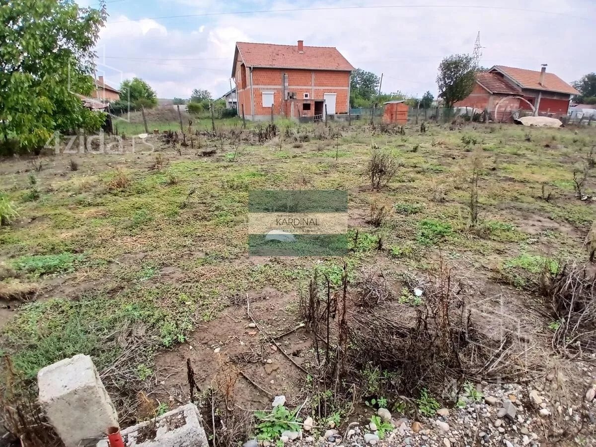 Plac | 4zida