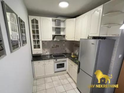 BULEVAR CARA LAZARA | 4zida.rs