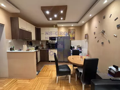 Novo Naselje | 4zida.rs