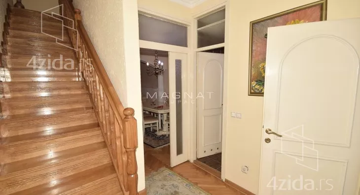 4-etažna kuća | 4zida