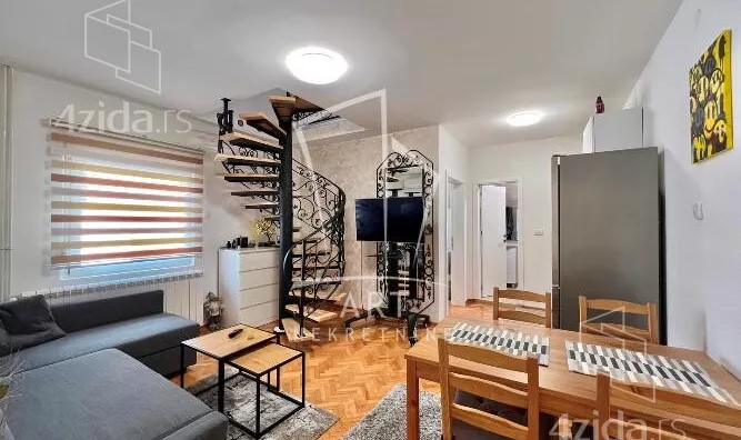 3-etažna kuća | 4zida