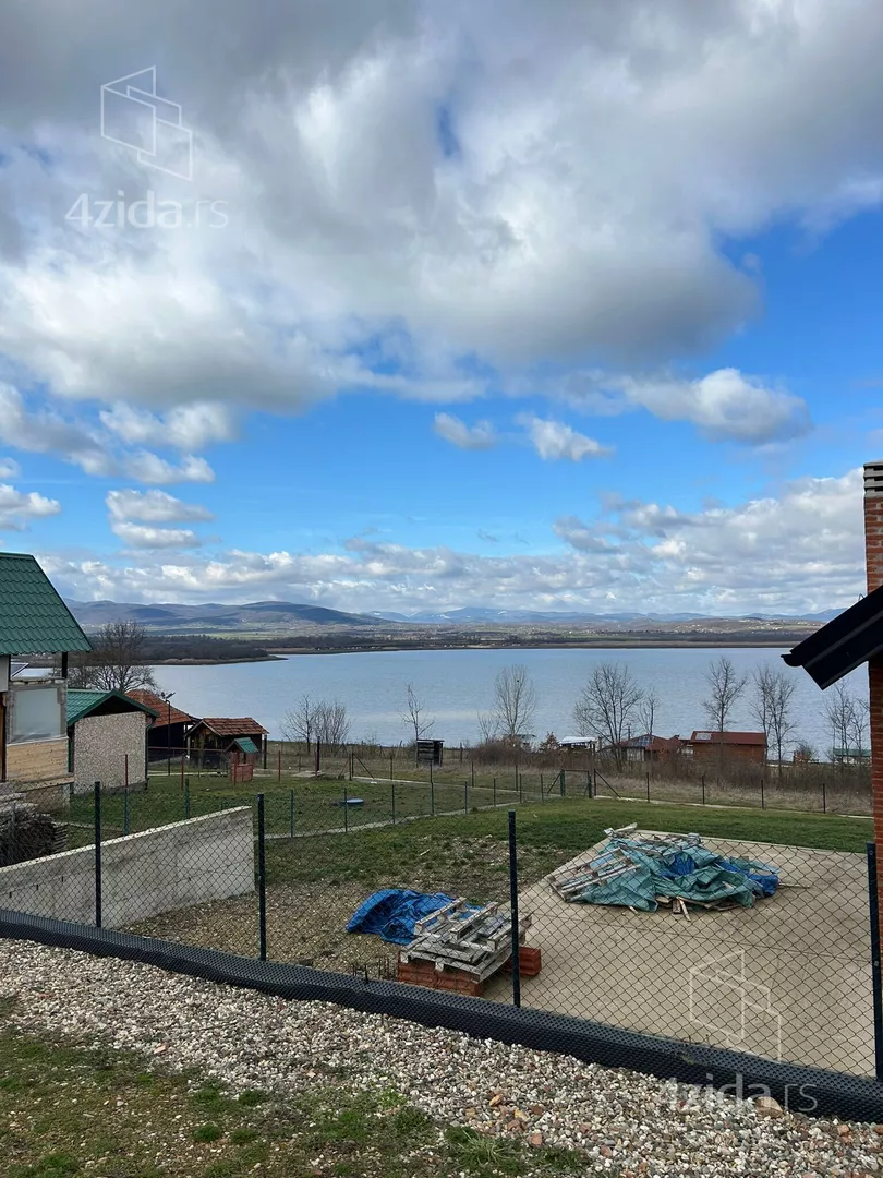 Poljoprivredno zemljište | 4zida