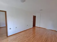 Mali Mokri Lug, Zvezdara opština, Beograd | 4zida.rs
