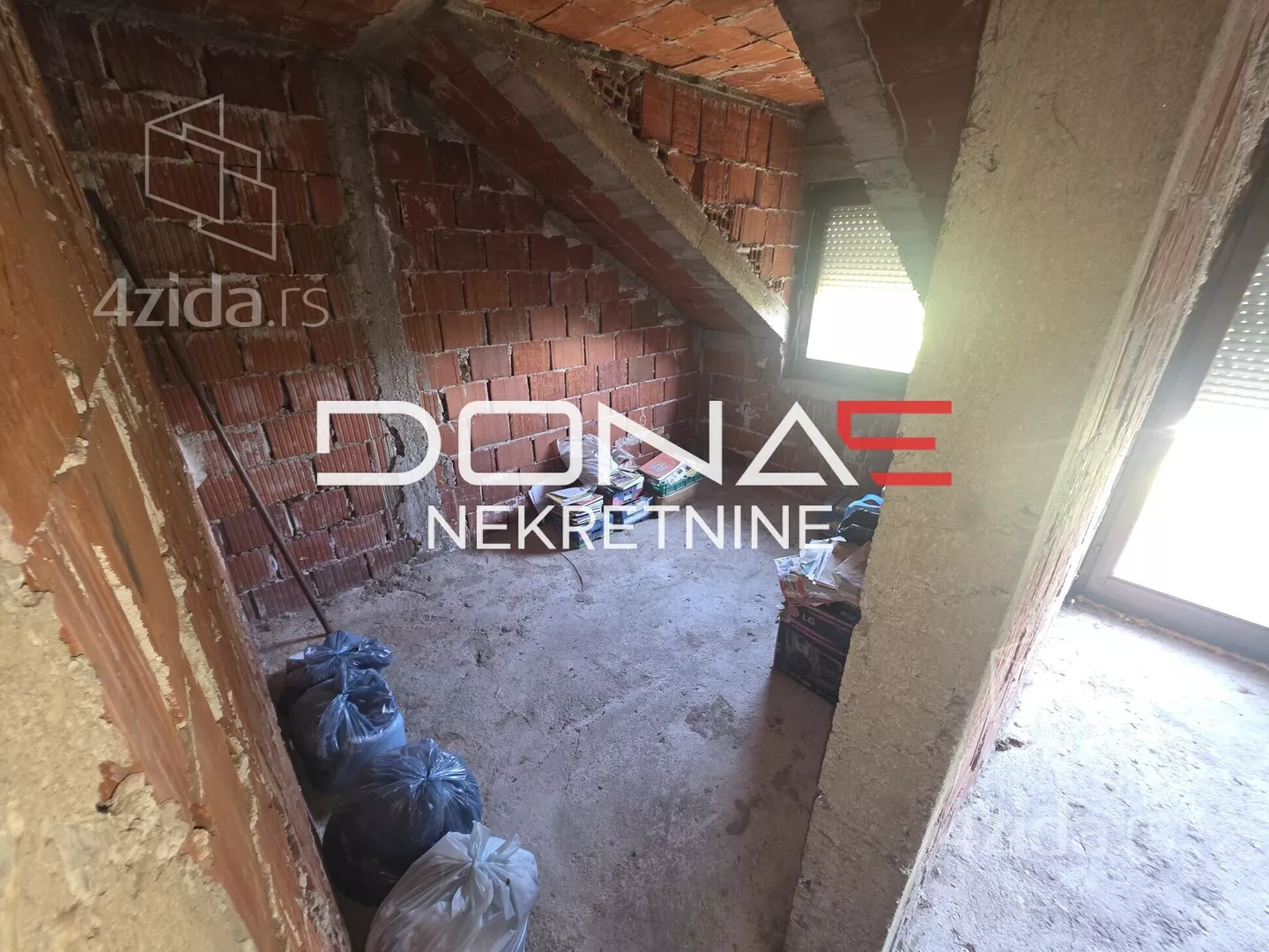 3-etažna kuća | 4zida