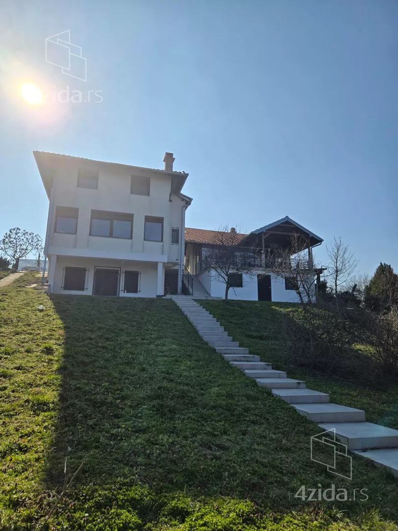 2-etažna kuća | 4zida