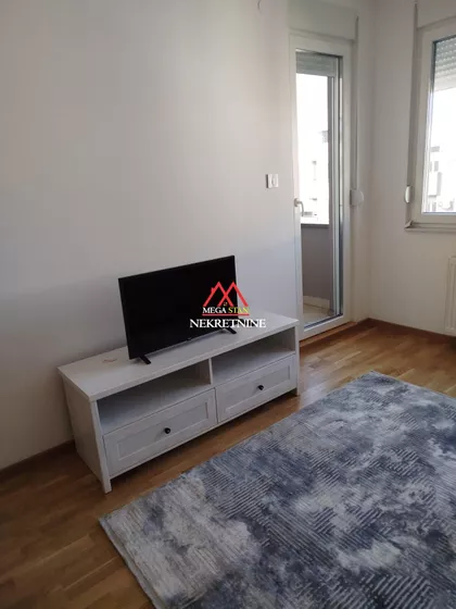 Gorana Jojića | 4zida.rs