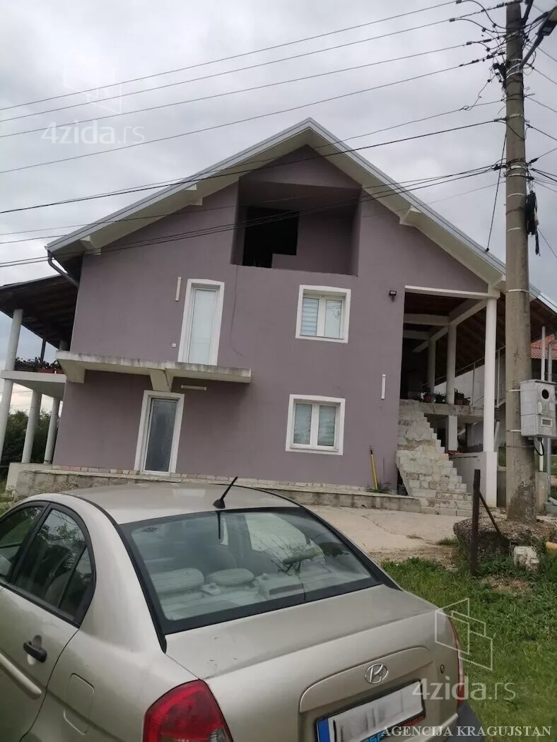 3-etažna kuća | 4zida