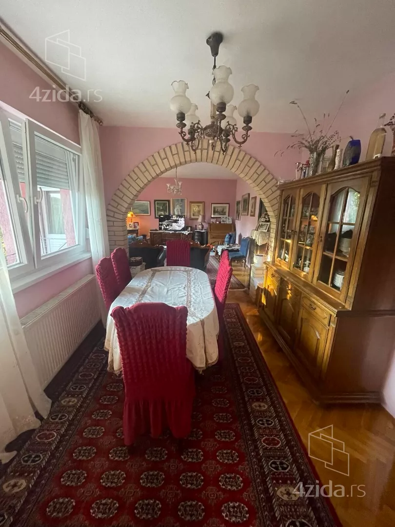 3-etažna kuća | 4zida