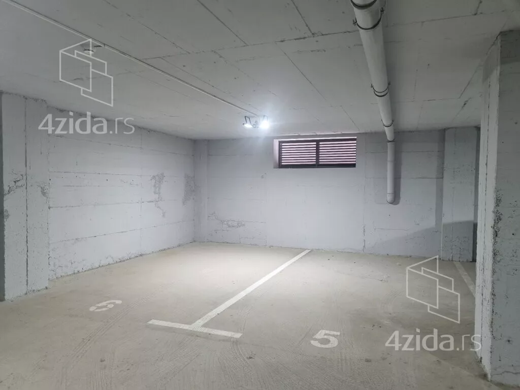 Garaža | 4zida