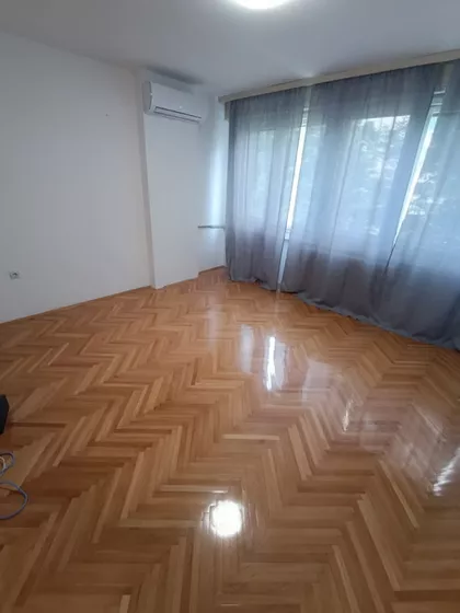 Bulevar Nemanjića | 4zida.rs
