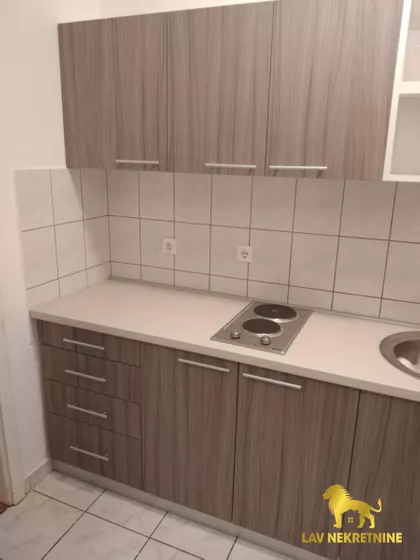 STRAŽILOVSKA | 4zida.rs
