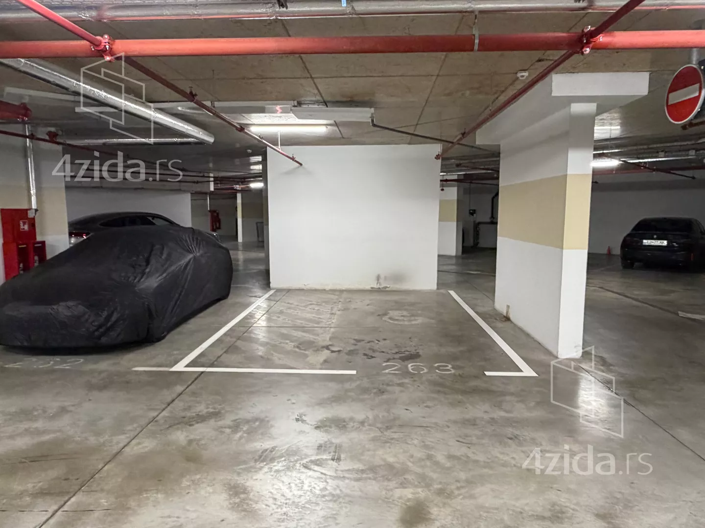 Parking | 4zida