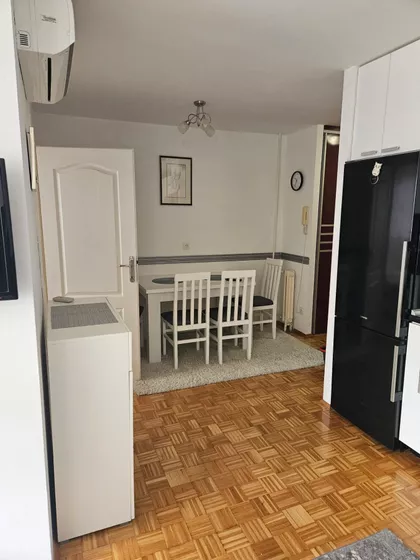 Braće Dronjak 11 | 4zida.rs
