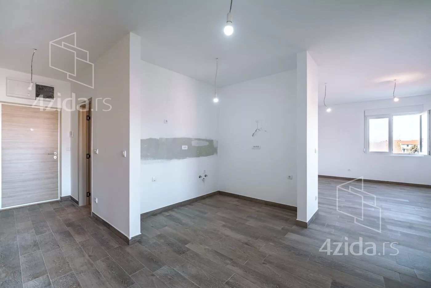 Dvoiposoban stan | 4zida