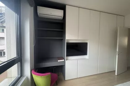 Mome Kapora | 4zida.rs